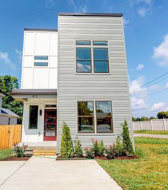 413 Eastboro